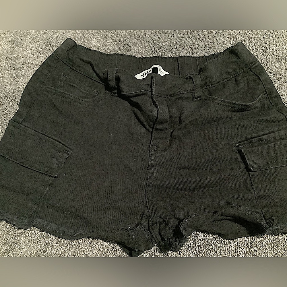 YMI Girls Kids Size 16 high-rise cargo shorts